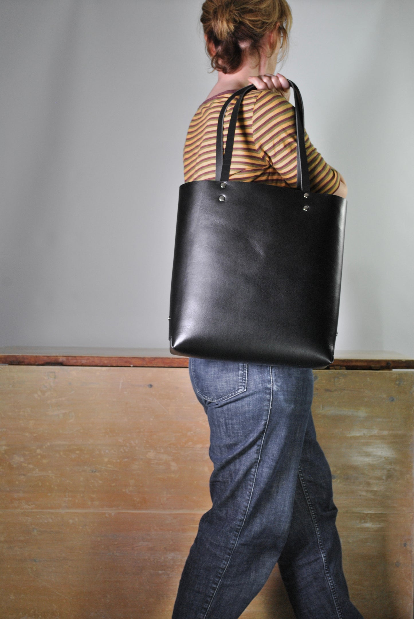 Leather Bear Tote Black Everyday Carry