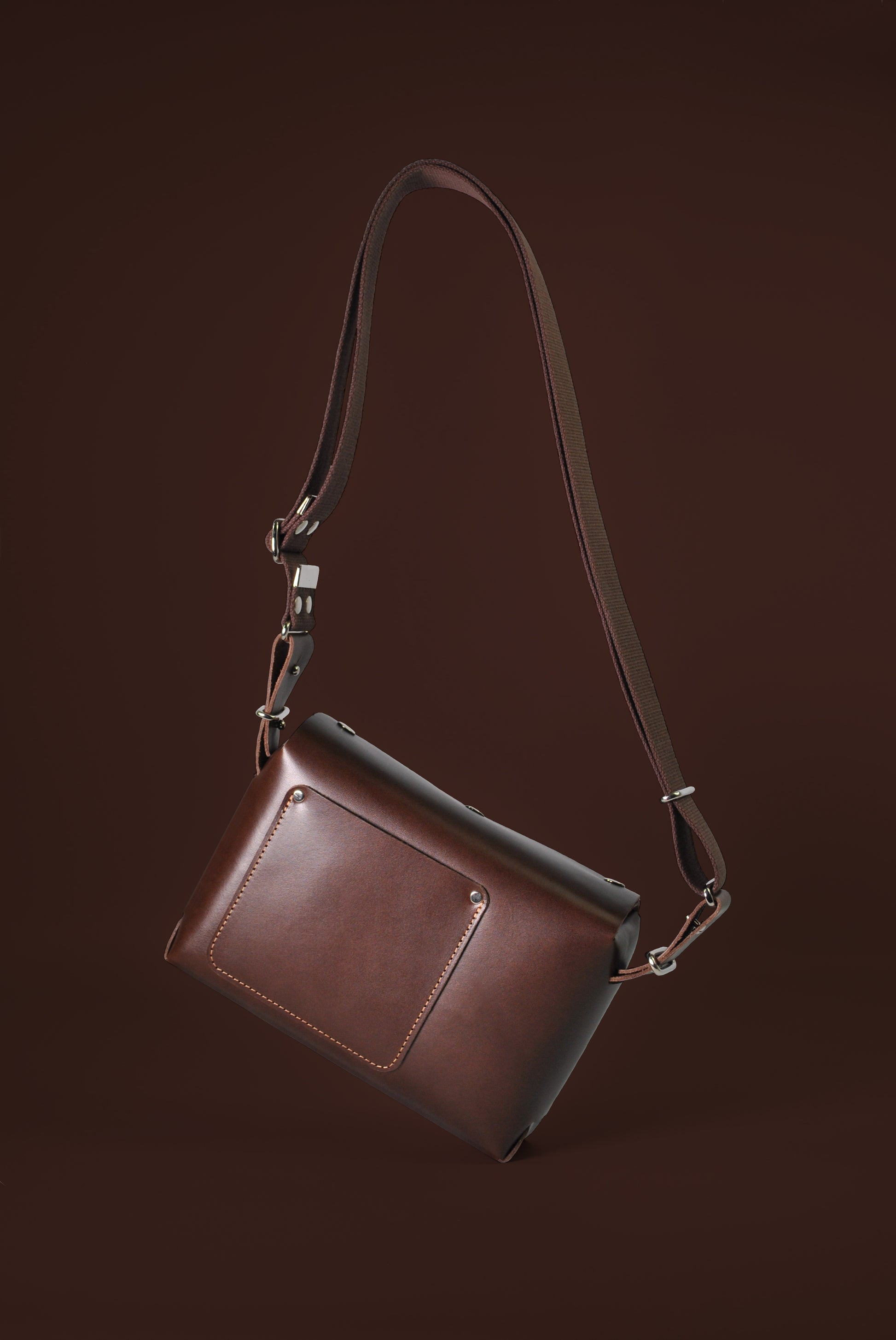 Chestnut Leather Crossbody Bag Casual Everyday Carry