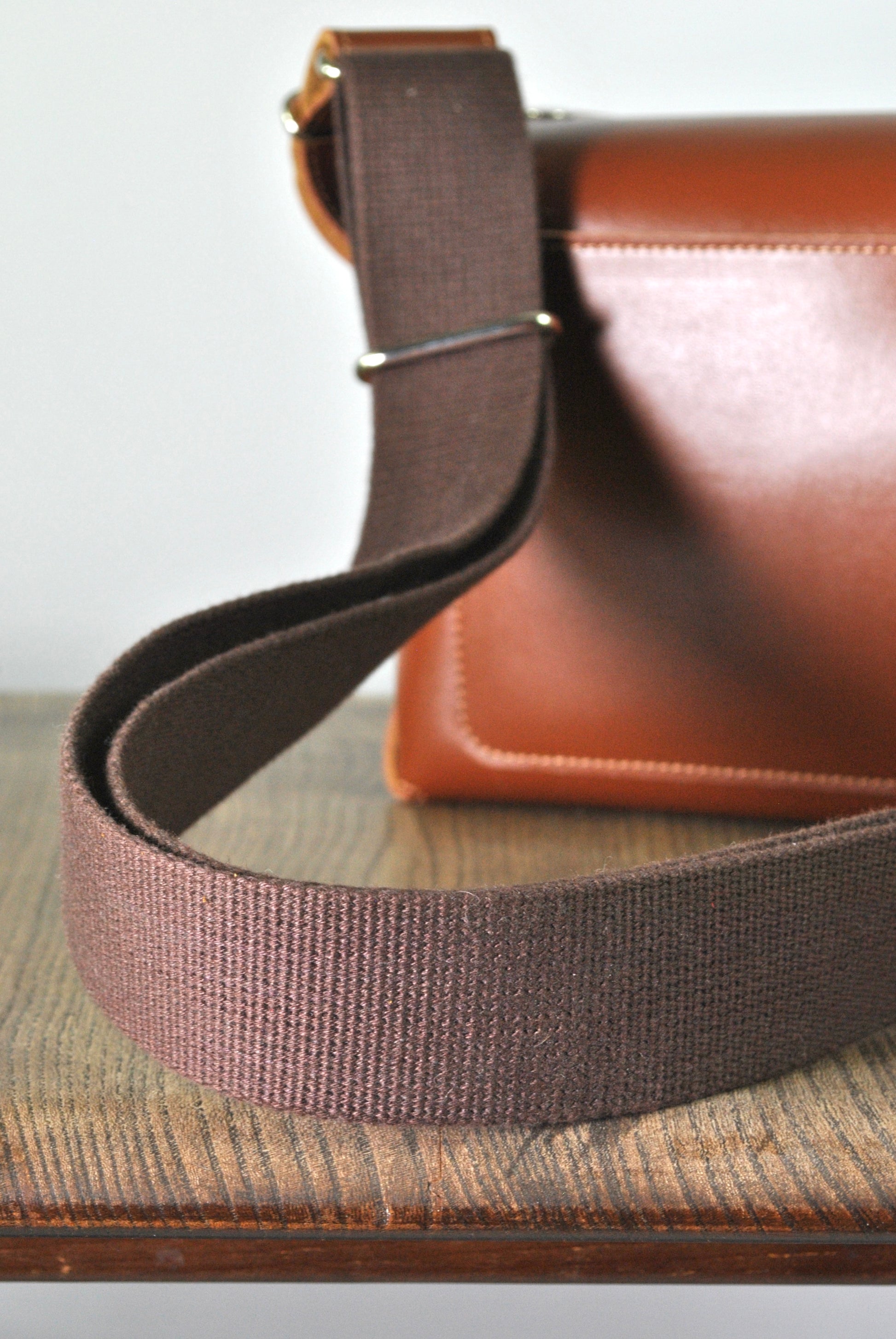 Tan & Chestnut Leather Crossbody Bag Casual Everyday Carry